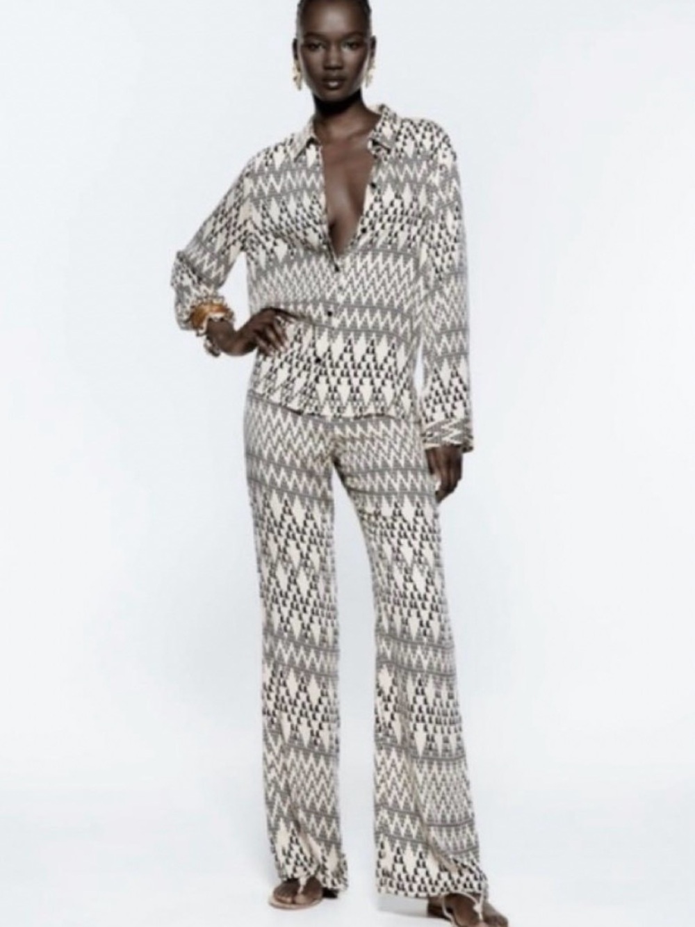 Zara Geometric Flare Pants